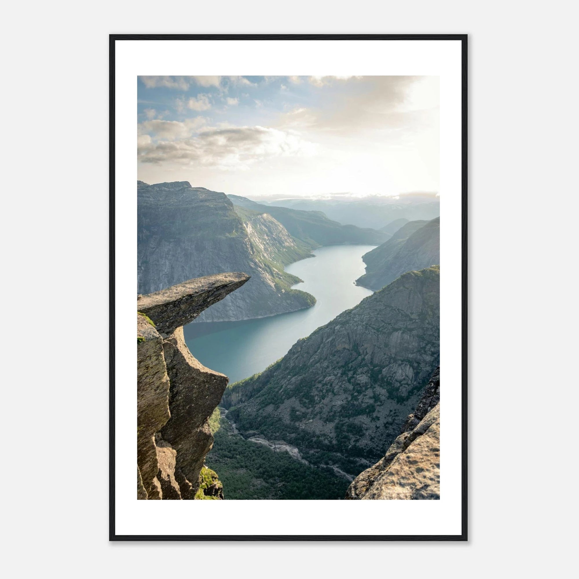 Trolltunga art frame for fashion - SKANDINAVER